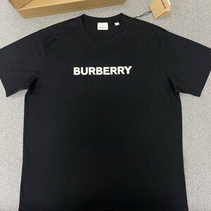 Burberry Foam Letter Print Short Sleeve Hot Stamped Logo Black Round Neck T-Shir